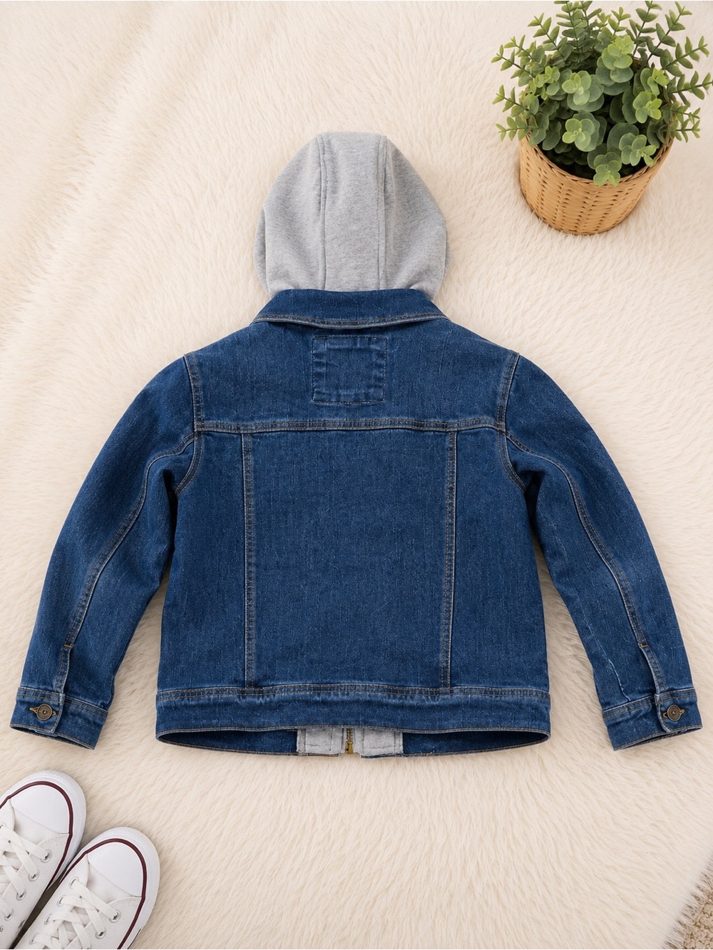 Urban Republic Girl’s Blue Denim Jacket Gray Hood & Pin! - Picture 11 of 11